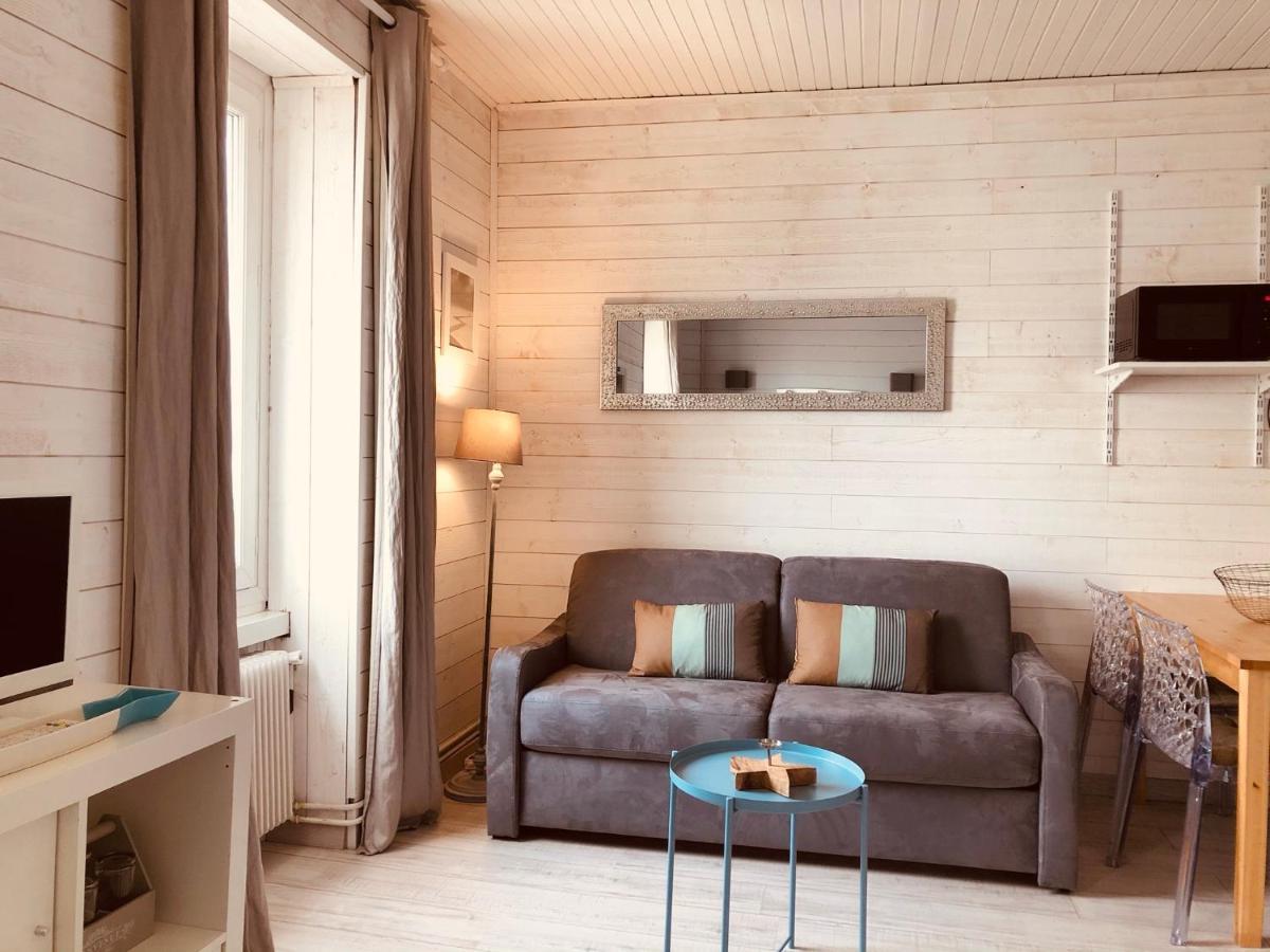 Newport A 50 M Du Marche Et Calme Apartment *
