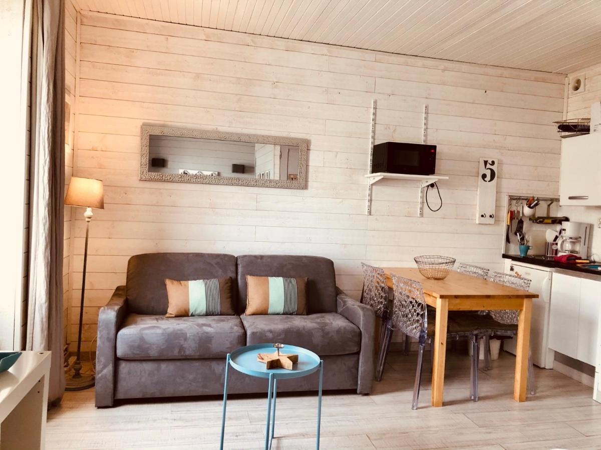 Newport A 50 M Du Marche Et Calme Apartment *